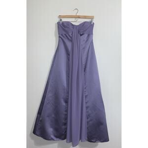 David’s Bridal Chiffon Purple Strapless Maxi Dress Size 12 Style F13274 Elegant